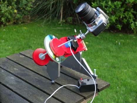 Issue Apr and May 2015 - two part
Barn door tracker - completed project